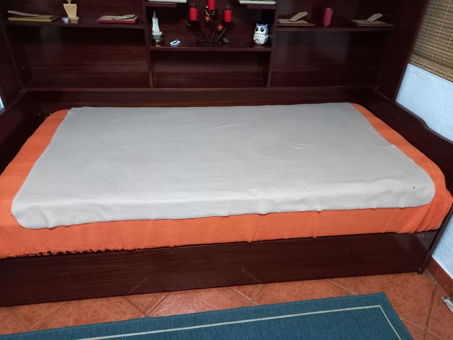Cama estúdio, com gaveta64585614690178121