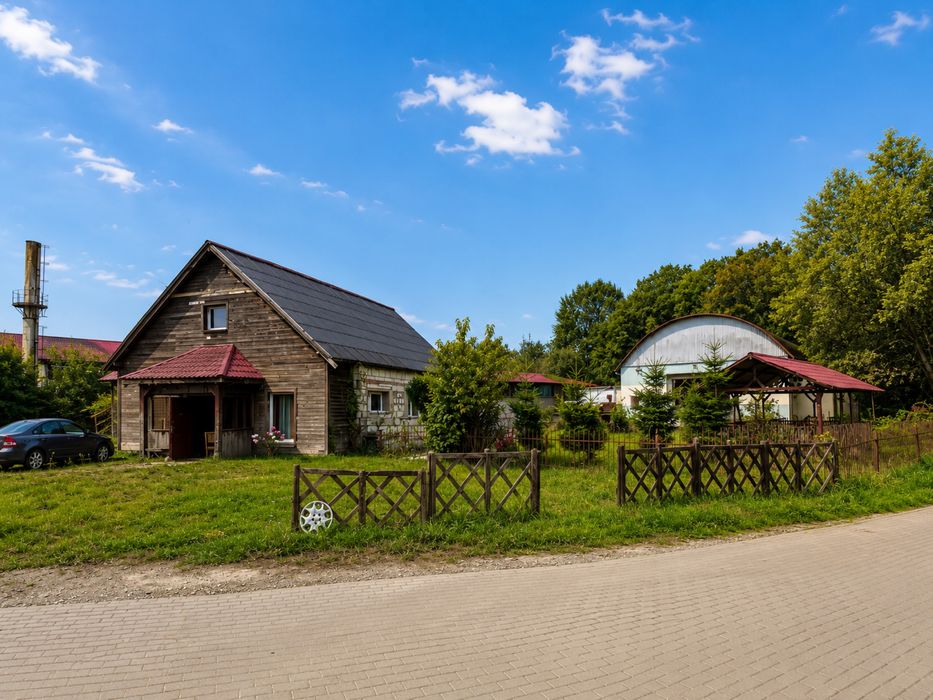Wyjątkowy budynek mieszkalny w Chruścielu k. Braniewa