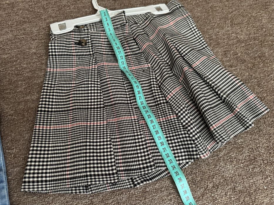 Джинсы и юбка девочка 5-6 лет