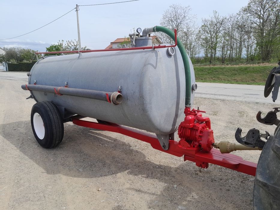 Cisternas de 3000L a 6000L