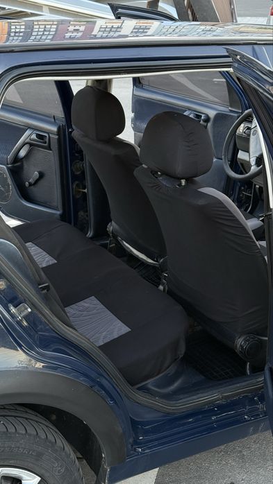 Volkswagen Golf 1993 VIN WVWZZZ1HZPW123183 фото оголошення 9 з 11