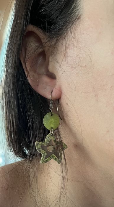 brincos em prata estrelas verdes (com portes incluídos)