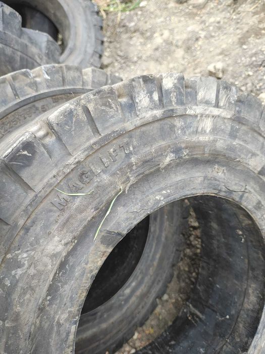 Opony przemysłowe 8.15-15 BKT wózek widłowy Linde Still Toyota Hyster
