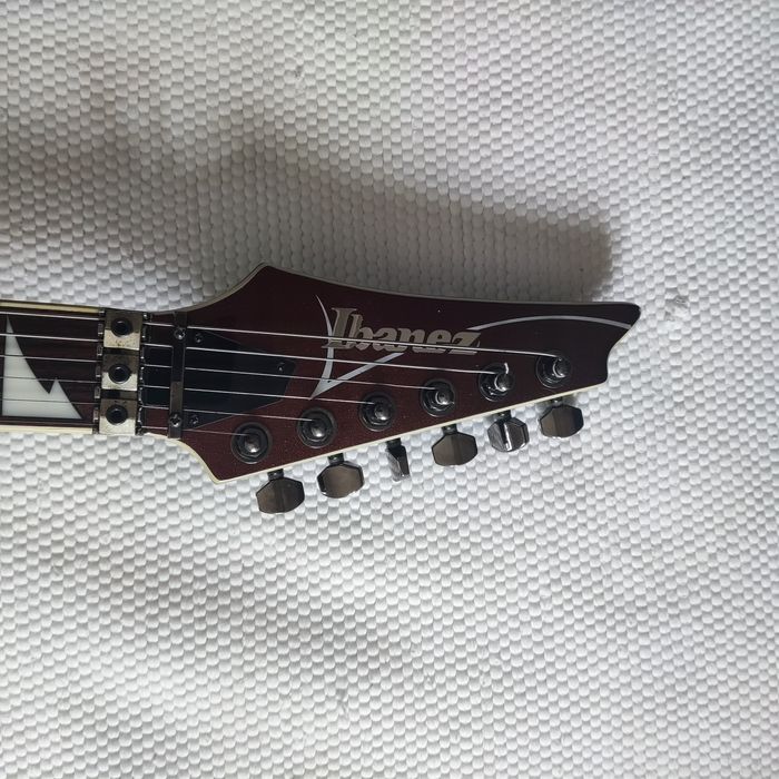 Ibanez Xiphos XPT 700