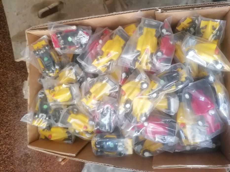 Pudło autka na tor carera i nie tylko 100szt