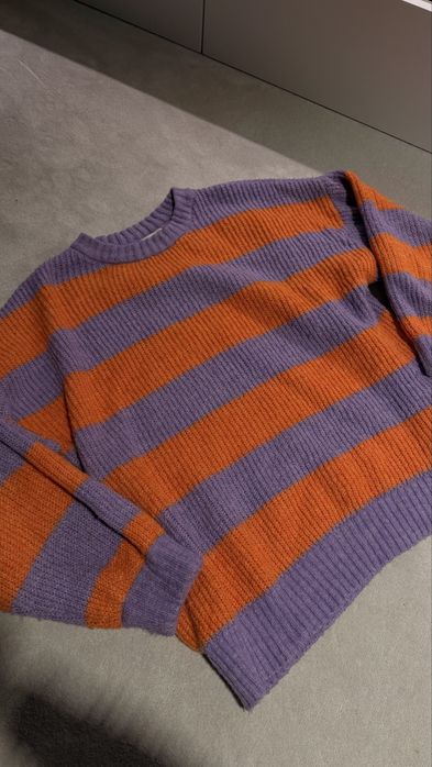 Stradivarius sweter XS sweater w pasy