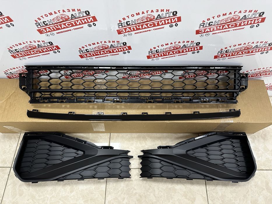 Volkswagen Passat R Line решітка бампера