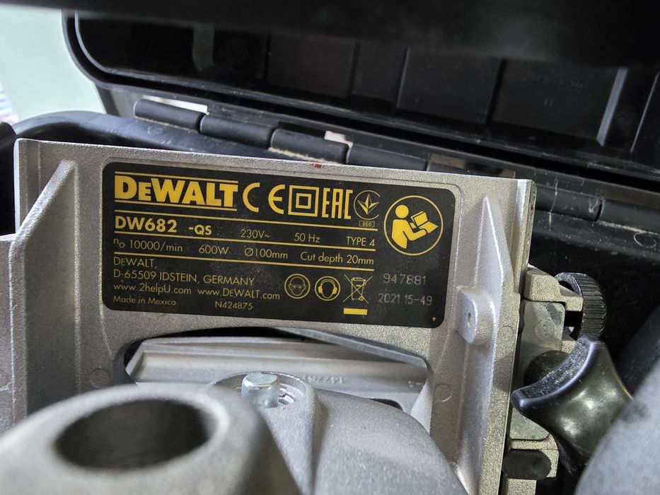 Lameladora ranhuradora Dewalt DW682 QS