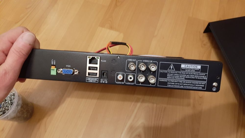 Видеореєстратор Dahua DH-DVR0401HF-AN