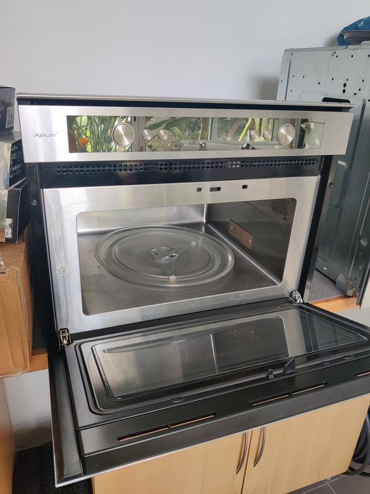 Forno/ Microondas whirlpool iXelium 6 sense