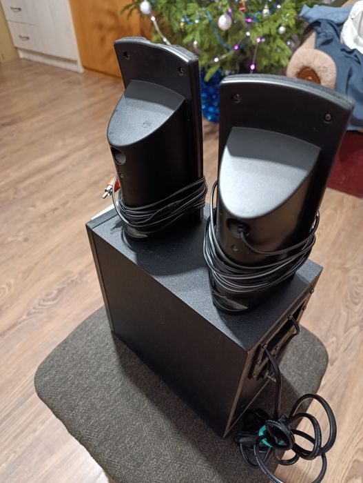 Акустична система 2.1