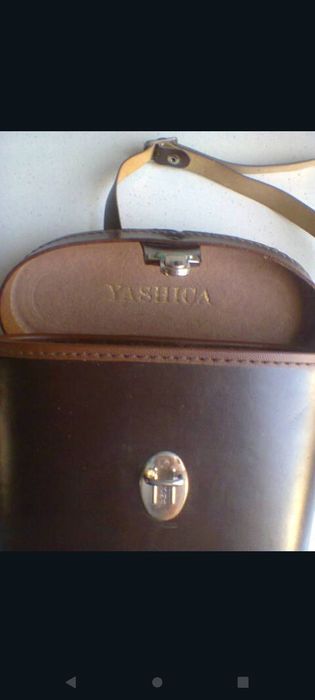 Lornetka japońska YASHICA 8X40 z futerałem.