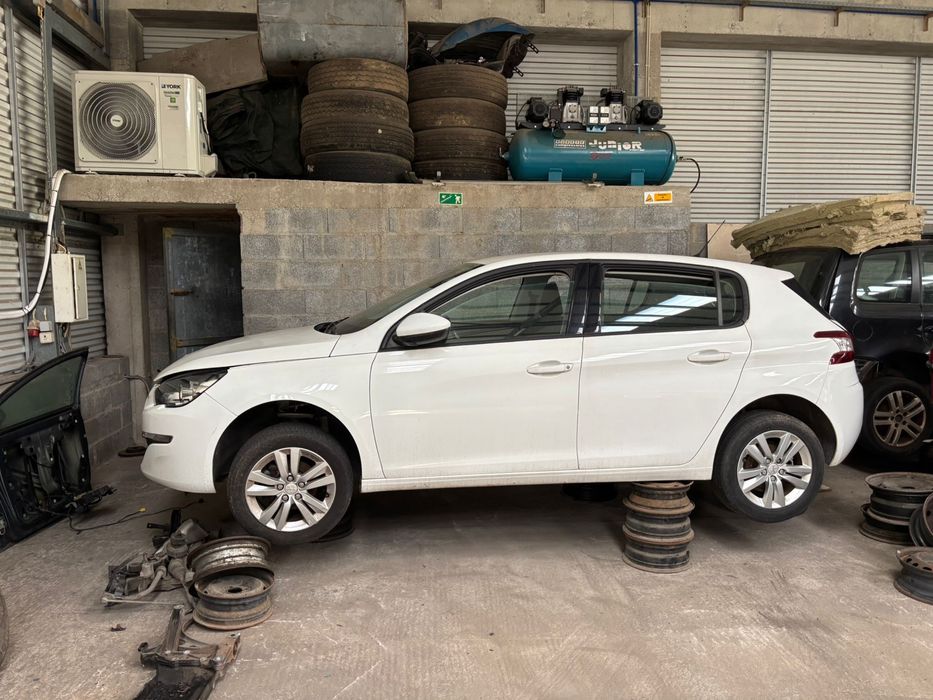 Peugeot 308 para peças