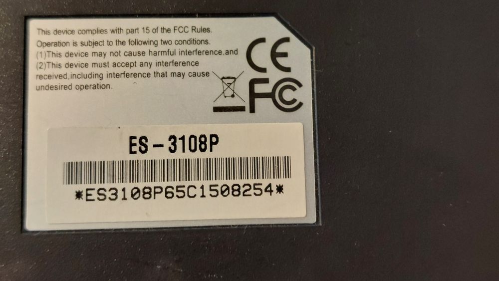 8-Port Network Switch64738879706625122