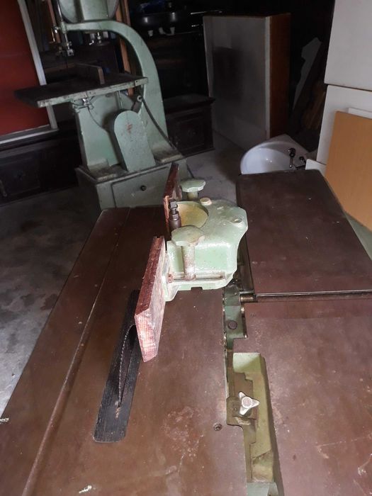 Máquina para carpintaria