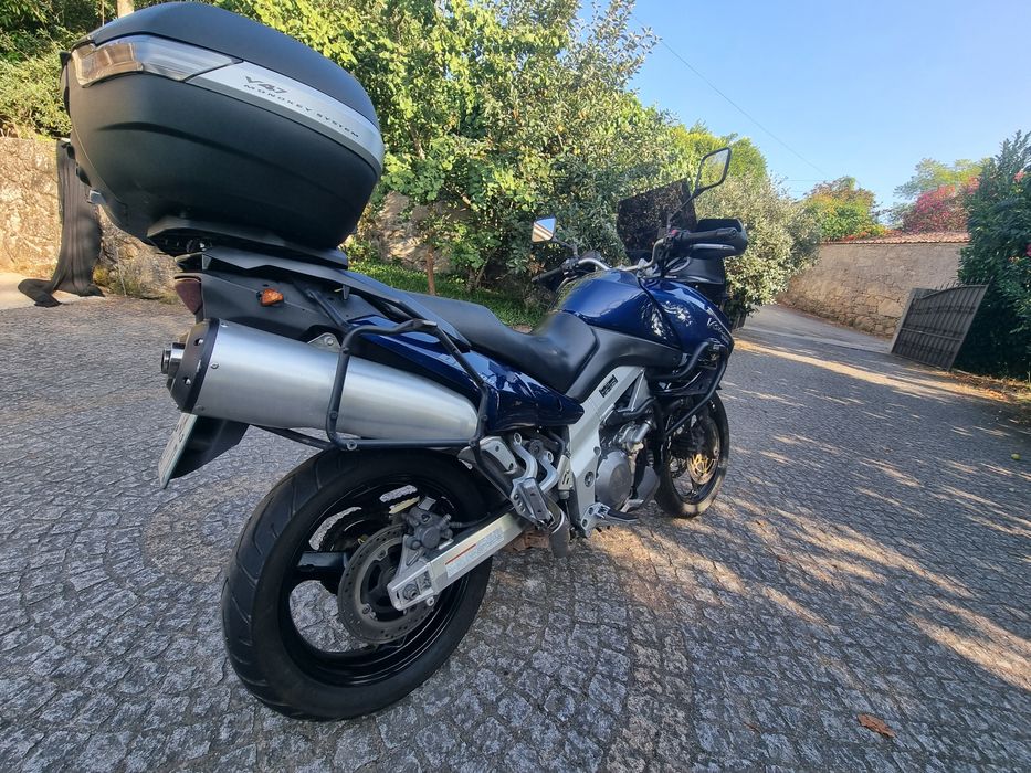Suzuki V-Storm 1000cc