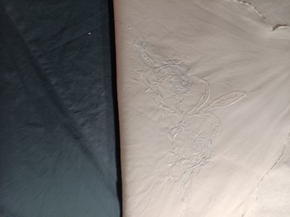 Pequena toalha em linho centenaria