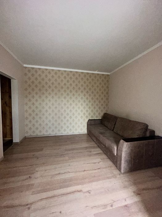 Здам 1 кімнатну квартиру Незалежності 62