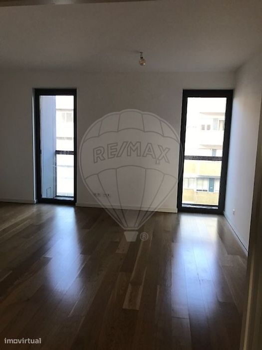Apartamento T1 para arrendamento