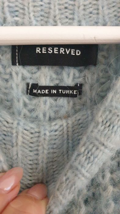 Sweterek RESERVED oversize