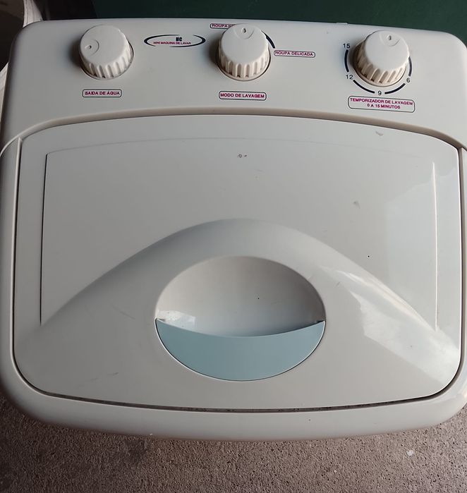Mini máquina de lavar roupa
