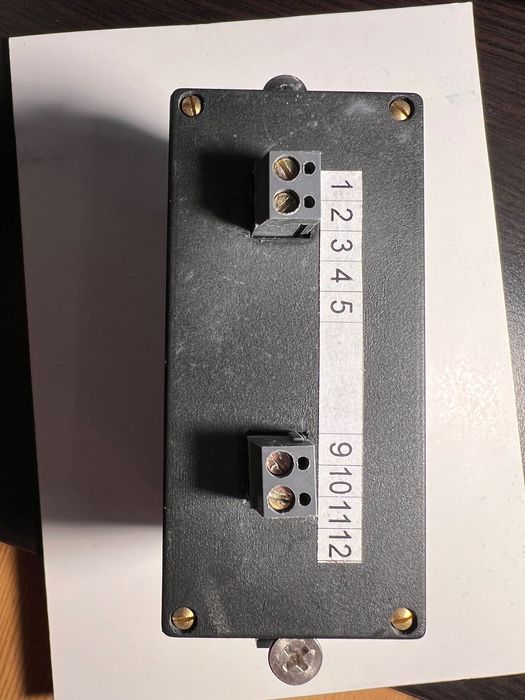 Tablicowy panel odczytowy OC-02 - 8 urządzeń