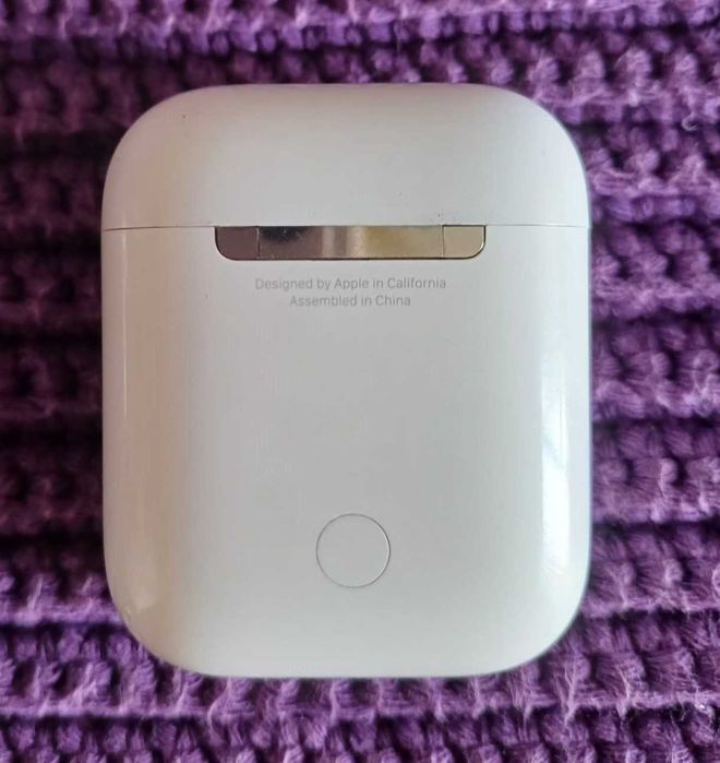 AirPods Apple – Caixa de Carregamento Lightning (Modelo A1602)