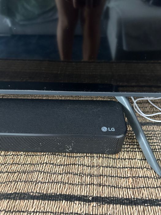 LG Soundbar + Subwoofer + 2 colunas64752113407746122