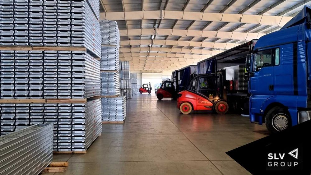 Nowe Rusztowanie Plettac z podestami stalowymi 400m2