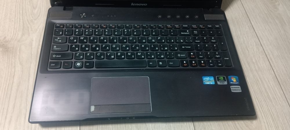 Ноутбук Lenovo z570 core i7