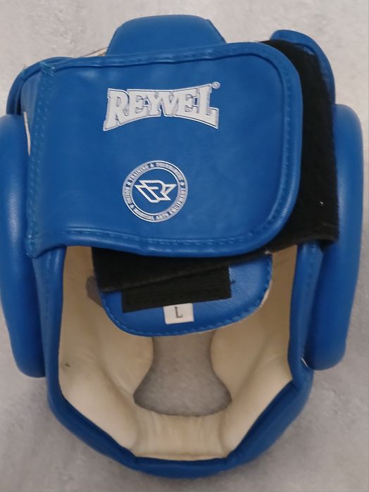Бокс. REYVEL.Шлем для захисту голови.розмір.L