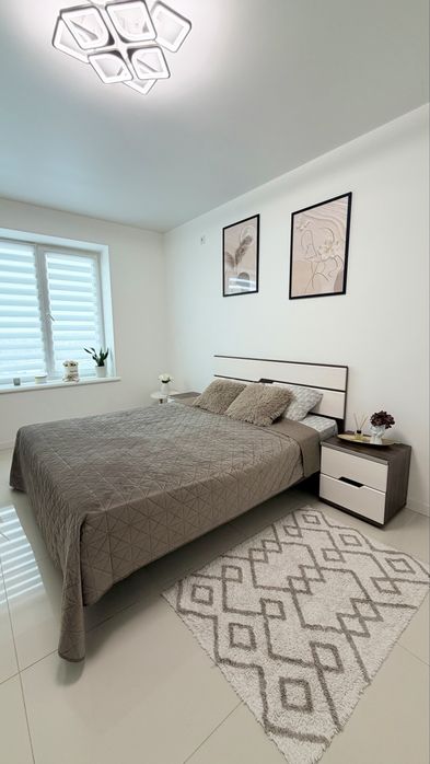 Подобово. Новобудова.