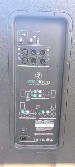 2 graves makie 1850 amplificados 1600w 800euros negociavel