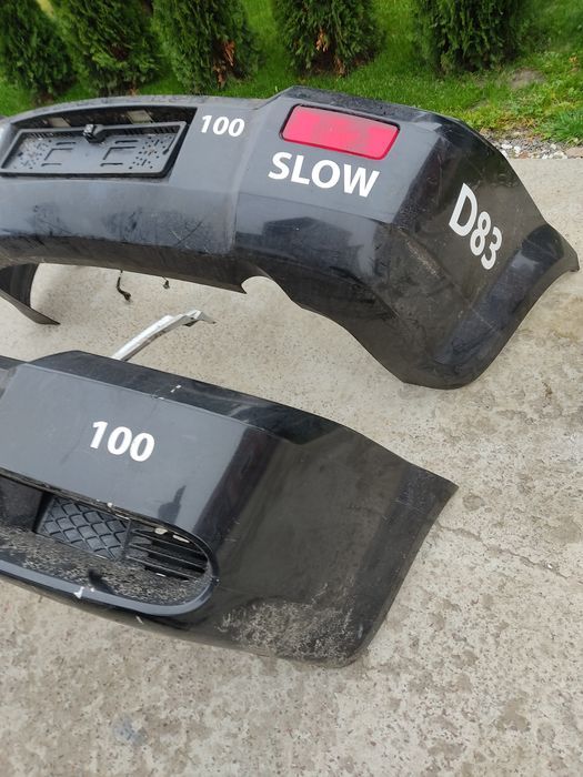 Бампер передній Dodge avenger