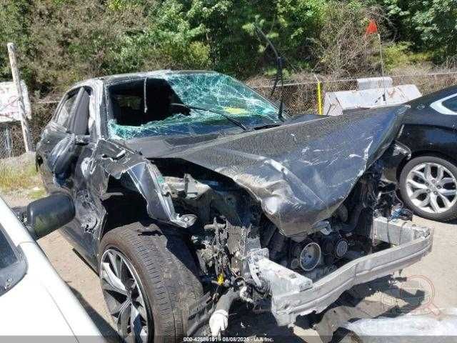 Audi Q8 Premium Plus кузов