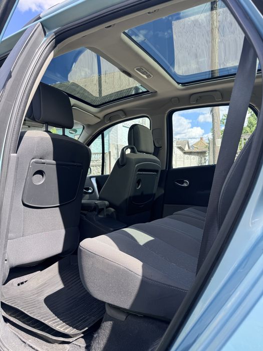 Продам Renault Scenic 2 автомат, газ /бензин