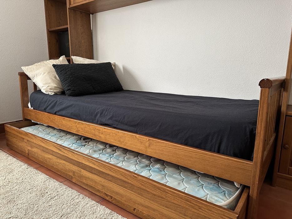 Cama com Cama-gavetão + Móvel de Arrumação