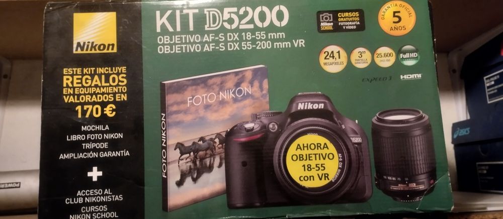 Máquina fotográfica Nikon D520020020000 DR