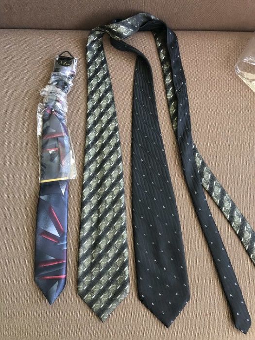 Галстуки чоловічі нові