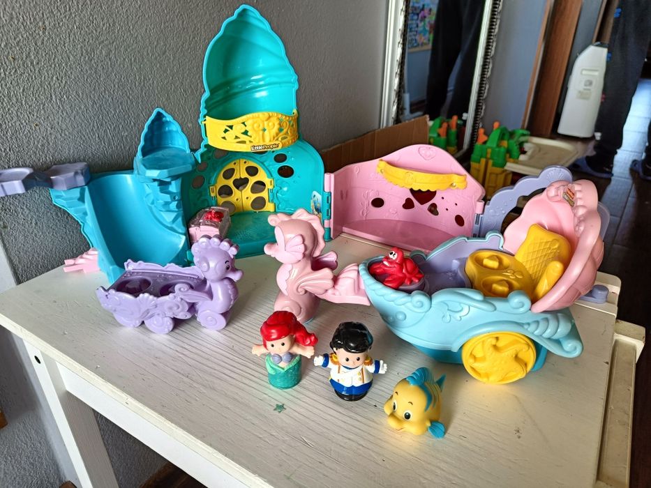Unikat zestaw ariel little people Disney zamek kareta Florek