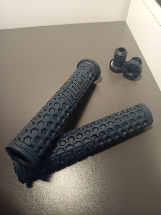 Nowe Gripy Ns hold fast