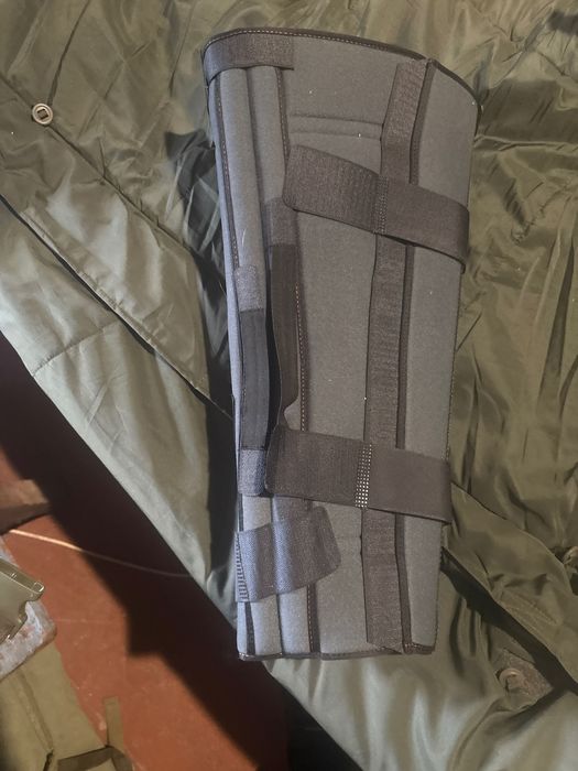 Тутор наколінний .Жорсткий.