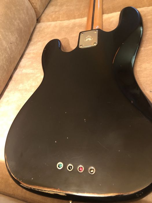 Gitara basowa Fame by Hondo