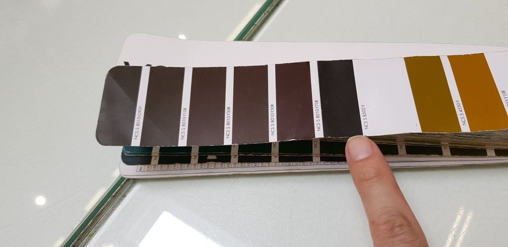 Tinta Robialac para madeira - wengué - 0,50LTs