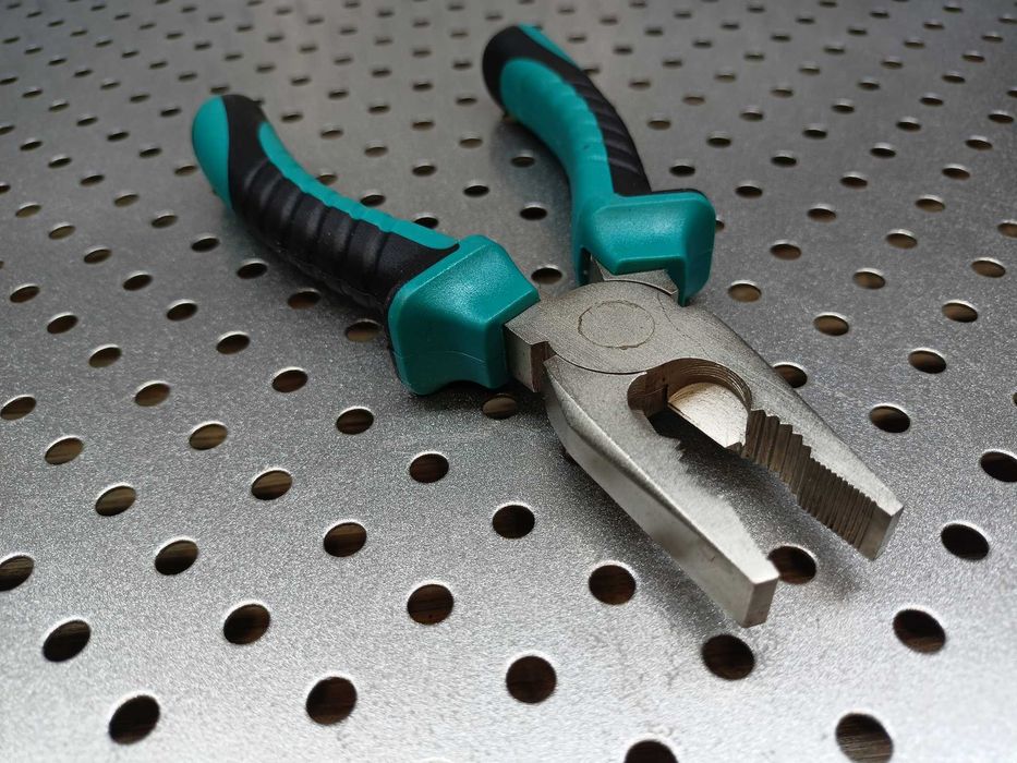 Kombinerki uniwersalne 160 mm 6'' CRV JOBIextra X0181