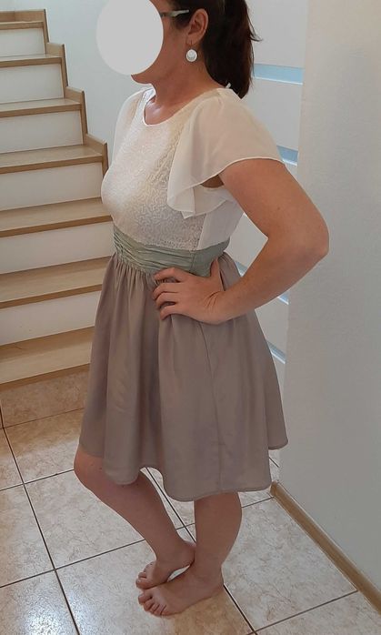 Elegancka sukienka Uttam London S