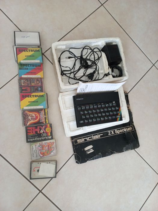 ZX SPECTRUM 38K com jogos