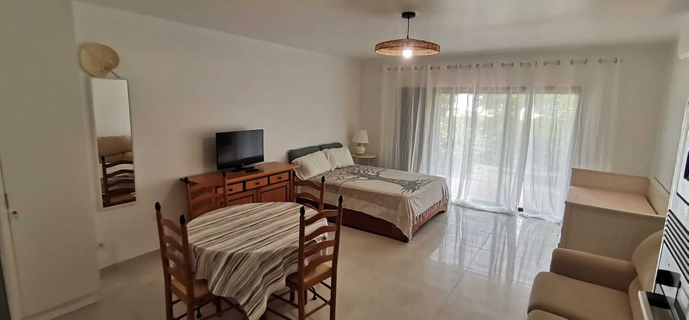 CASA ROSA-T0, a pé p/2 praias + Pisc+ Jardim Priv. - ÚLTIMA SEMANA 18 A 25/07/26 - SÃO RAFAEL,  ALBUFEIRA