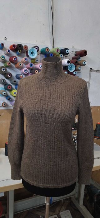 двофонтурна в'язальна машина