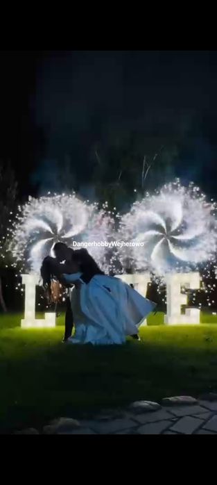 Fontanny iskier, dymy, pokazy ślubne